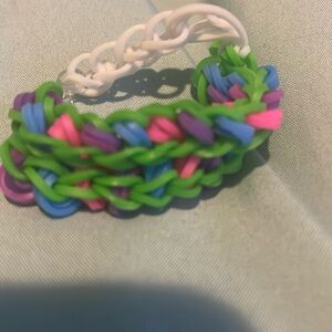 Tootsie roll bracelet and it’s worth 30 but I’m going to sell it for 28$
